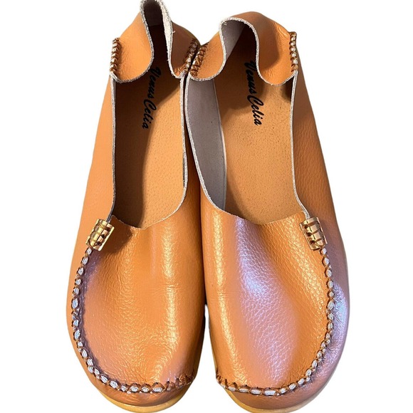Venus Celia Women's Tan Moccasins Natural Comfort Leather Loafer Size 42(10) - Picture 1 of 13